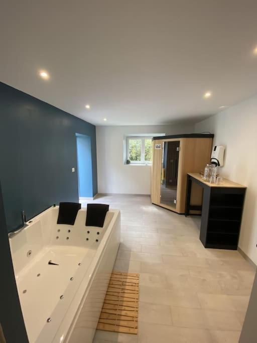 Detente Et Spa Pour Se Ressourcer Bullion Exterior foto